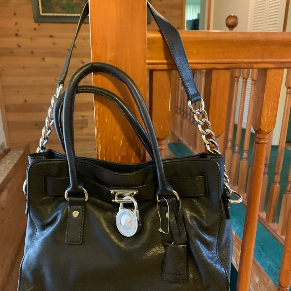 Brand New Micheal Kors Handbag.